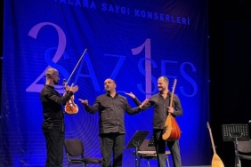 2saz-1ses-ustalara-saygi-konserleri-sona-erdi.jpg